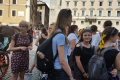 1 (19)